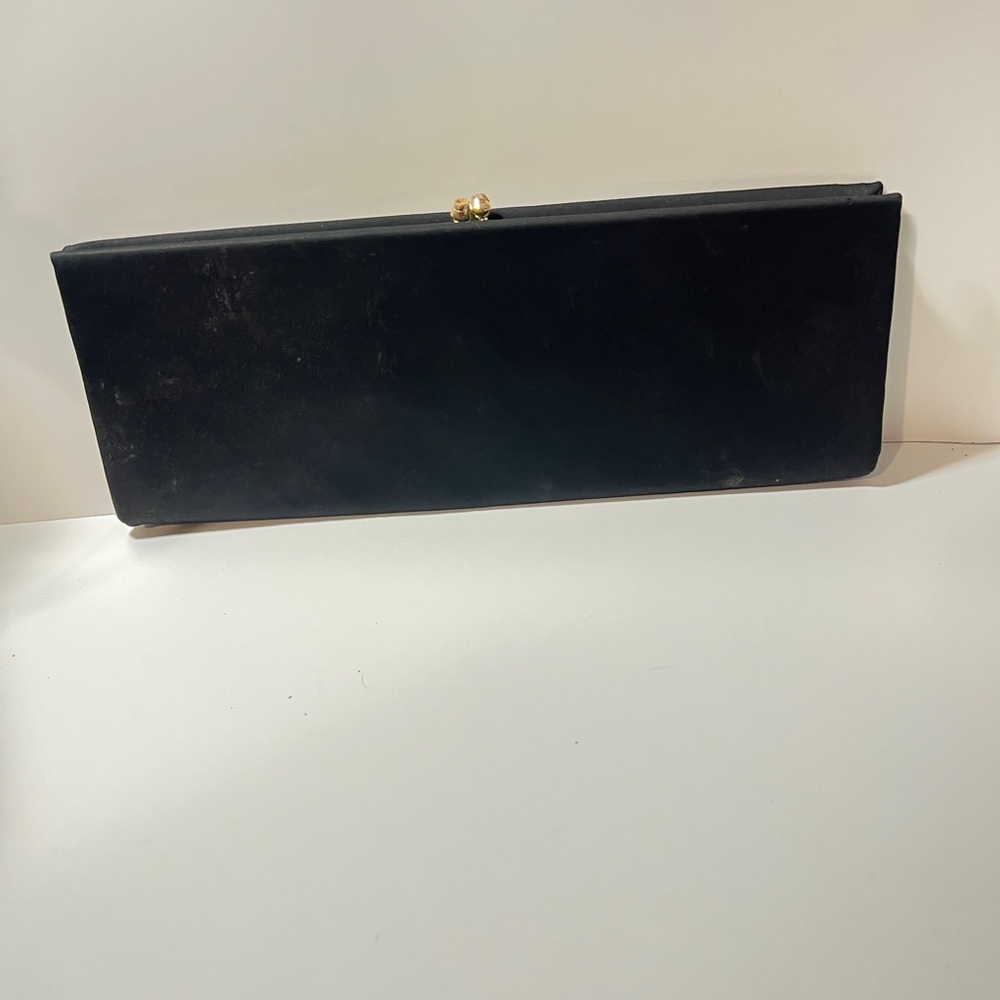 Black kiss lock evening Elegant Black Clutch